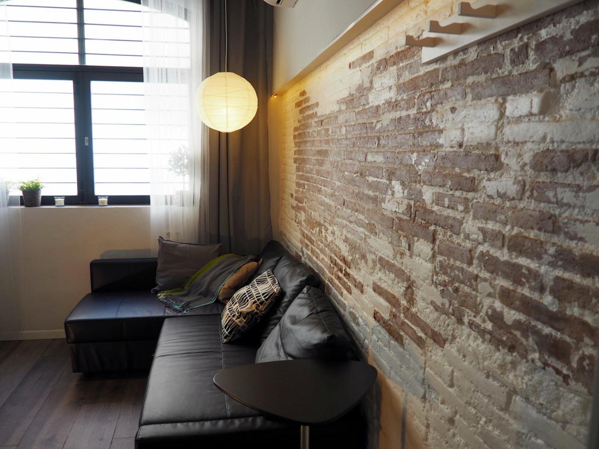 Cozy Apartment In Sants บาร์เซโลนา ภายนอก รูปภาพ